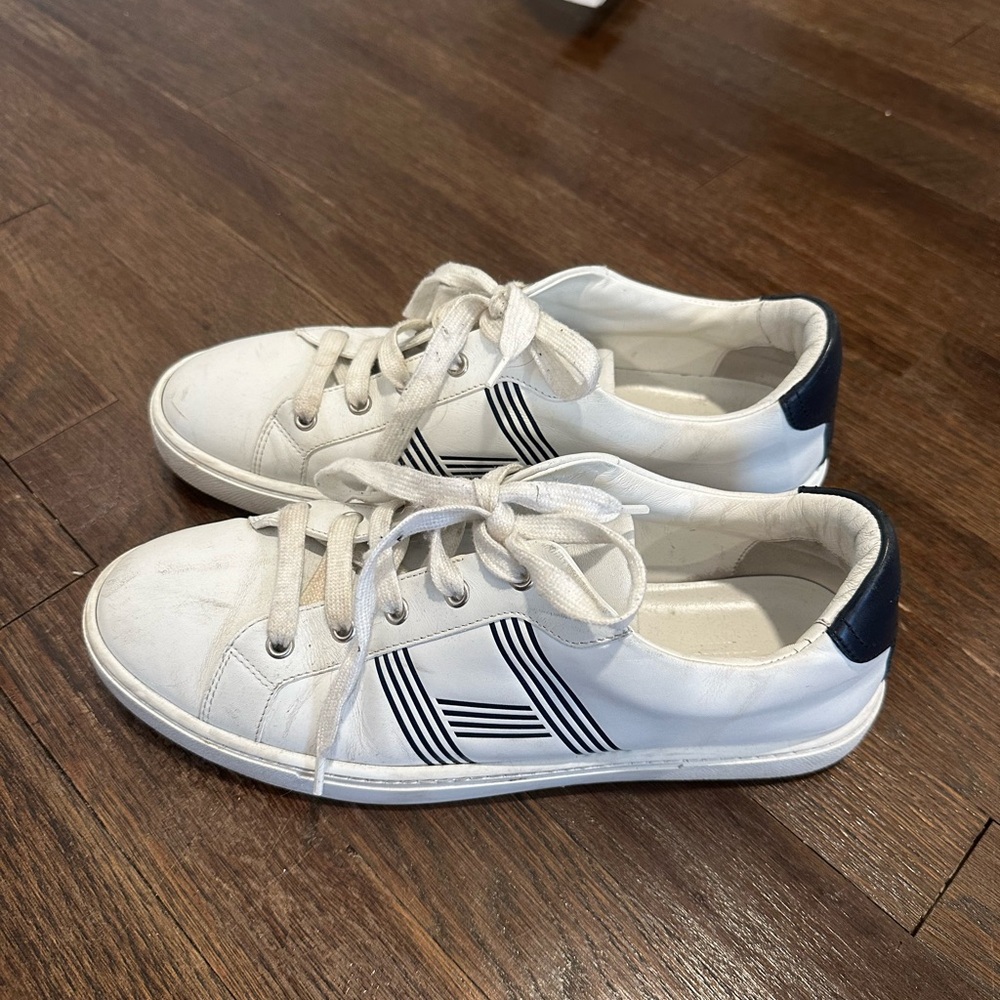 Authentic men’s Hermes sneakers